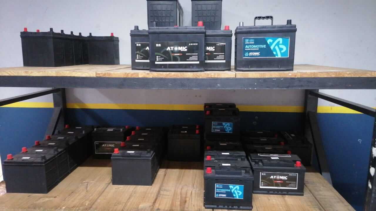 Reconditioned Car Batteries Display Inside Shop (1)